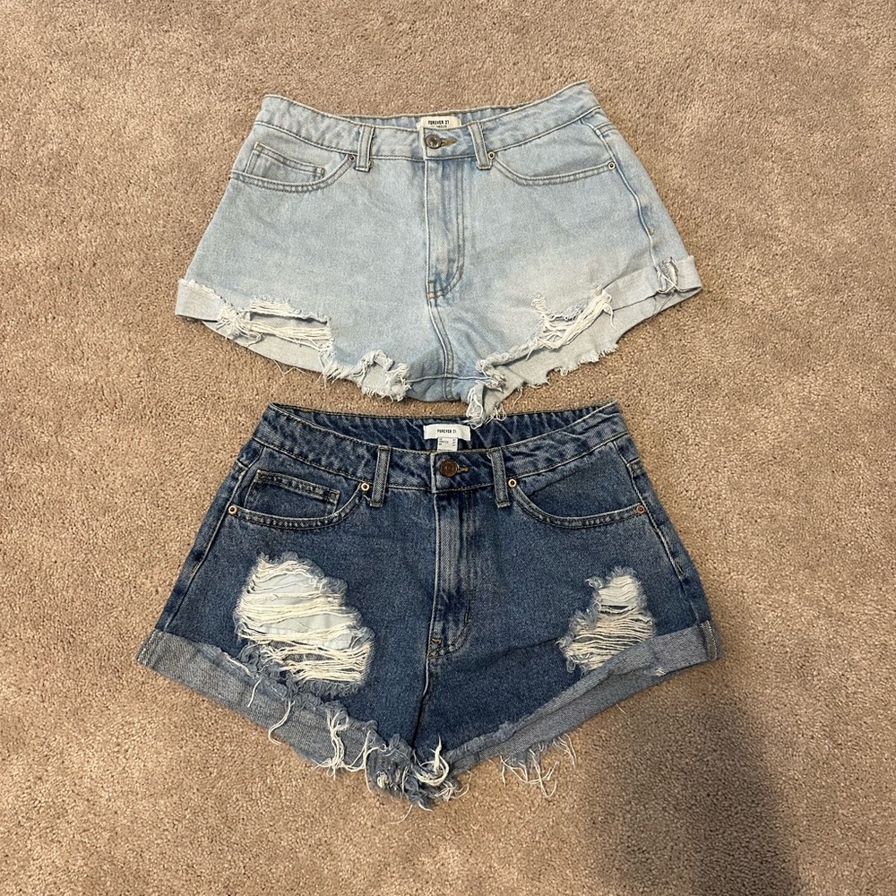 Forever 21: Frayed Denim Jean Shorts